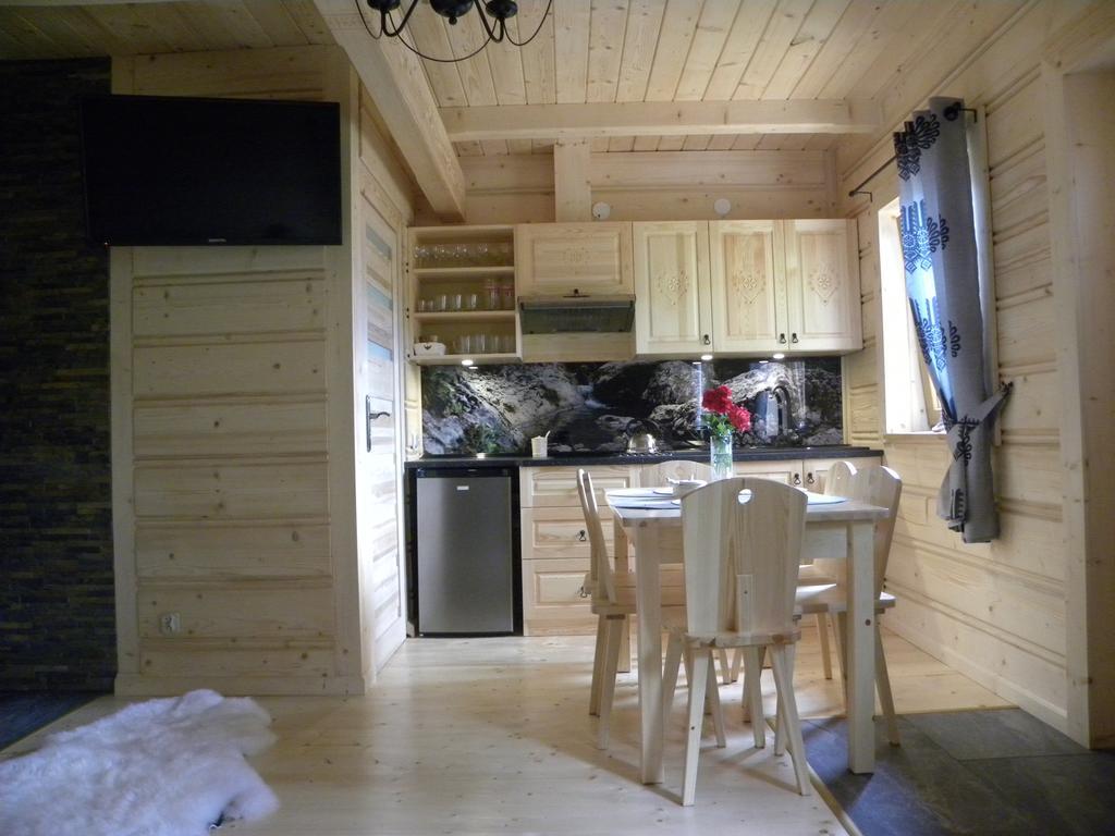 Familiowka Villa Mizerna ภายนอก รูปภาพ